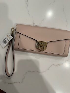 Michael Kors Pale Pink Leather Envelope Wristlet with Gold Hardware